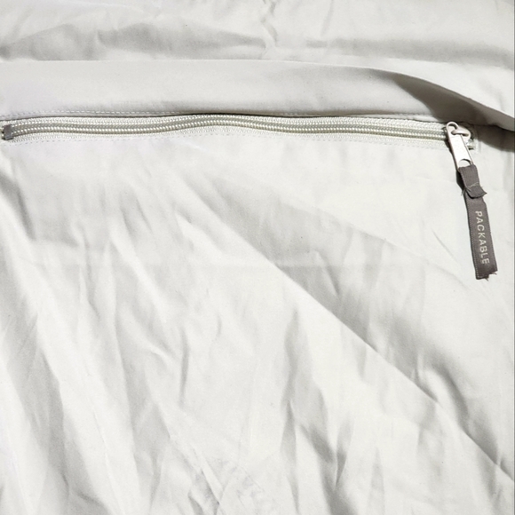 Weatherproof jacket - Picture 4 of 9